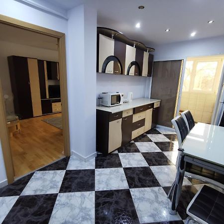 Feelhome Apartment Calimanesti Ngoại thất bức ảnh